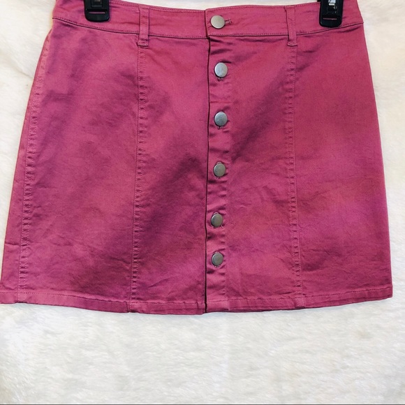 Forever 21 Dresses & Skirts - Forever21 pink mauve button down mini coral skirt